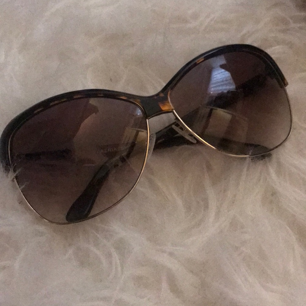 Brown Sunnies